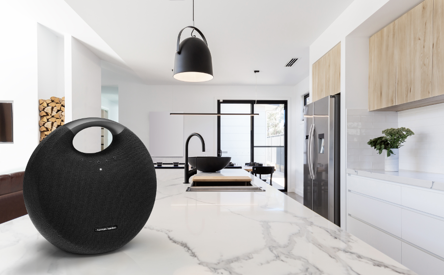 feature WirelessBluetoothStreaming